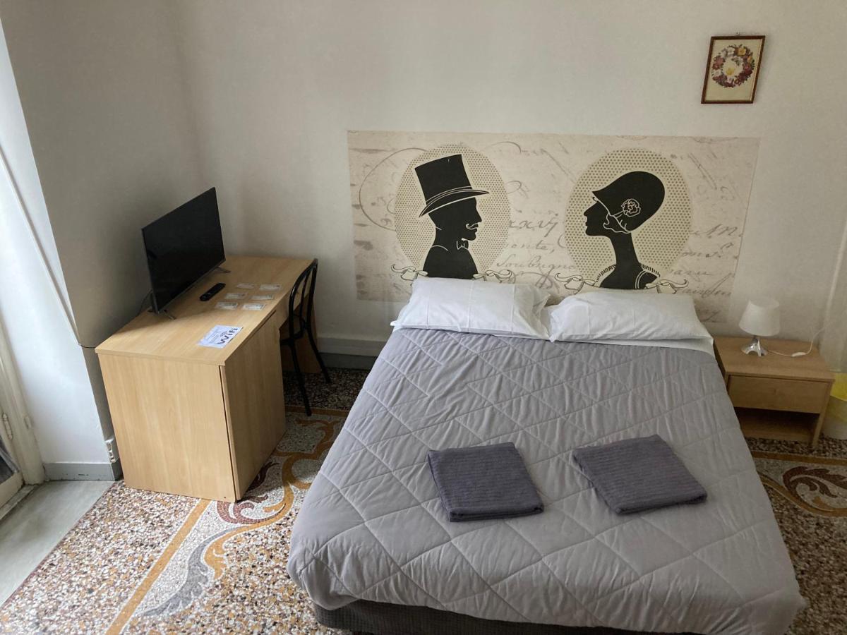 Guest House Roma Genoa Ngoại thất bức ảnh