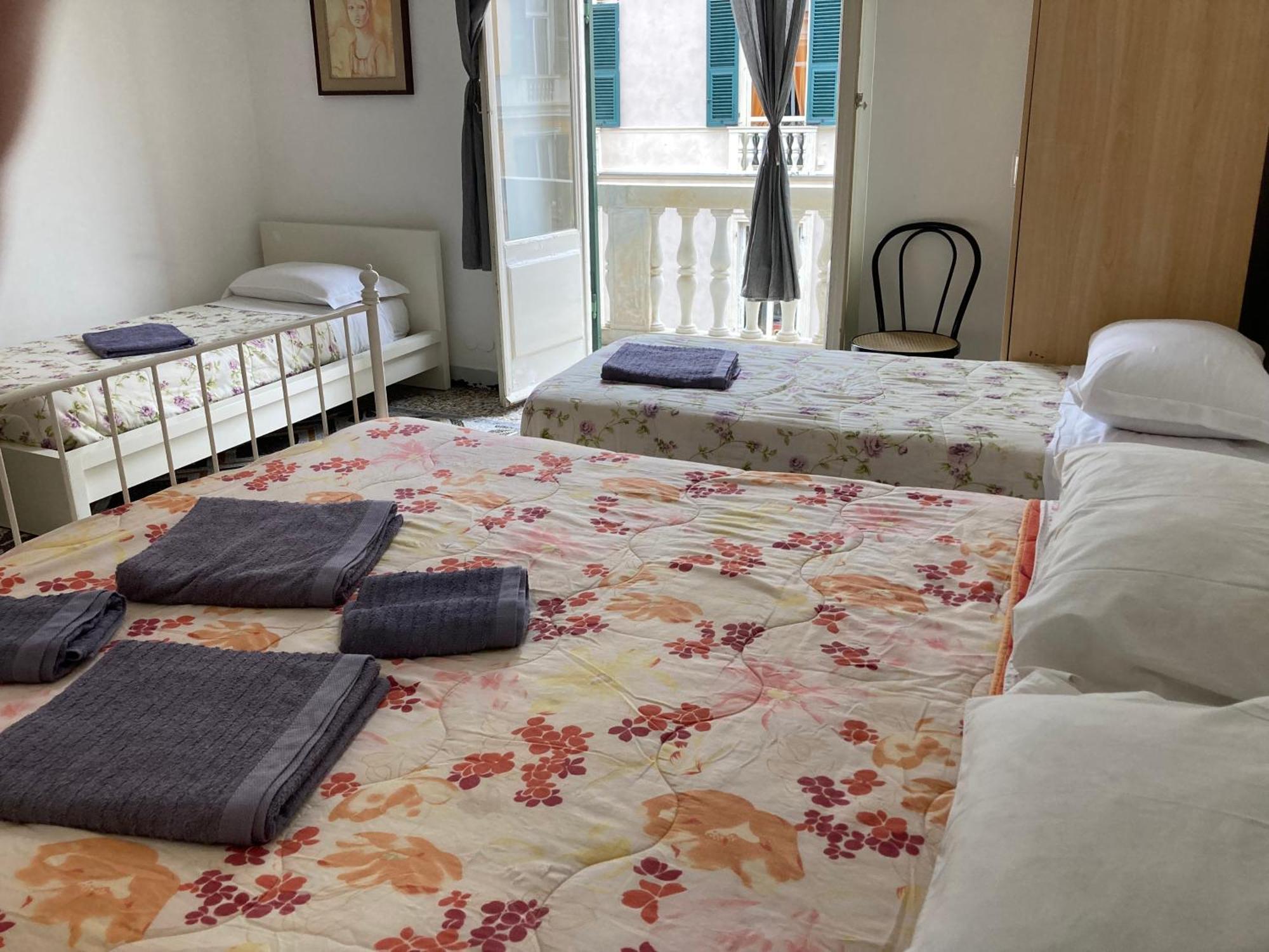 Guest House Roma Genoa Ngoại thất bức ảnh