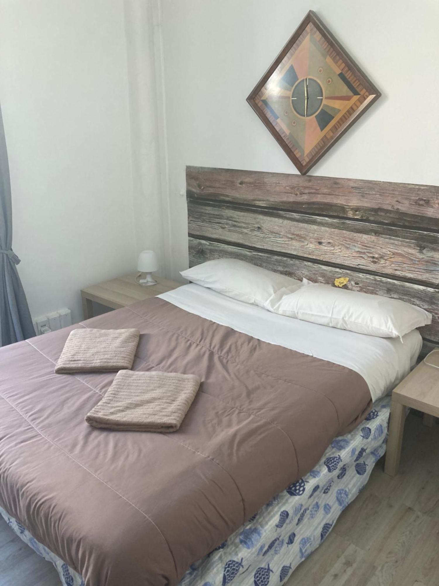 Guest House Roma Genoa Ngoại thất bức ảnh
