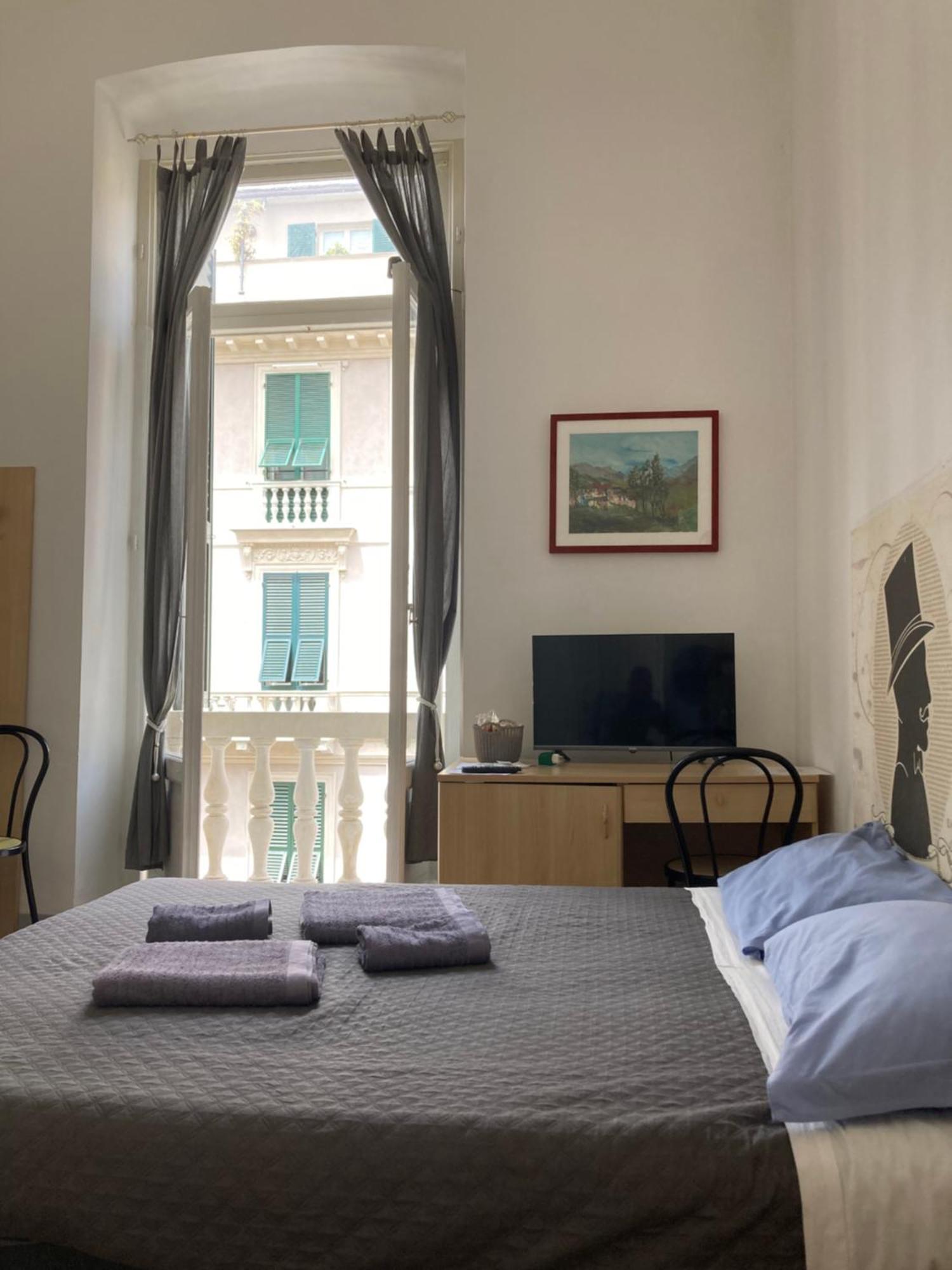 Guest House Roma Genoa Ngoại thất bức ảnh