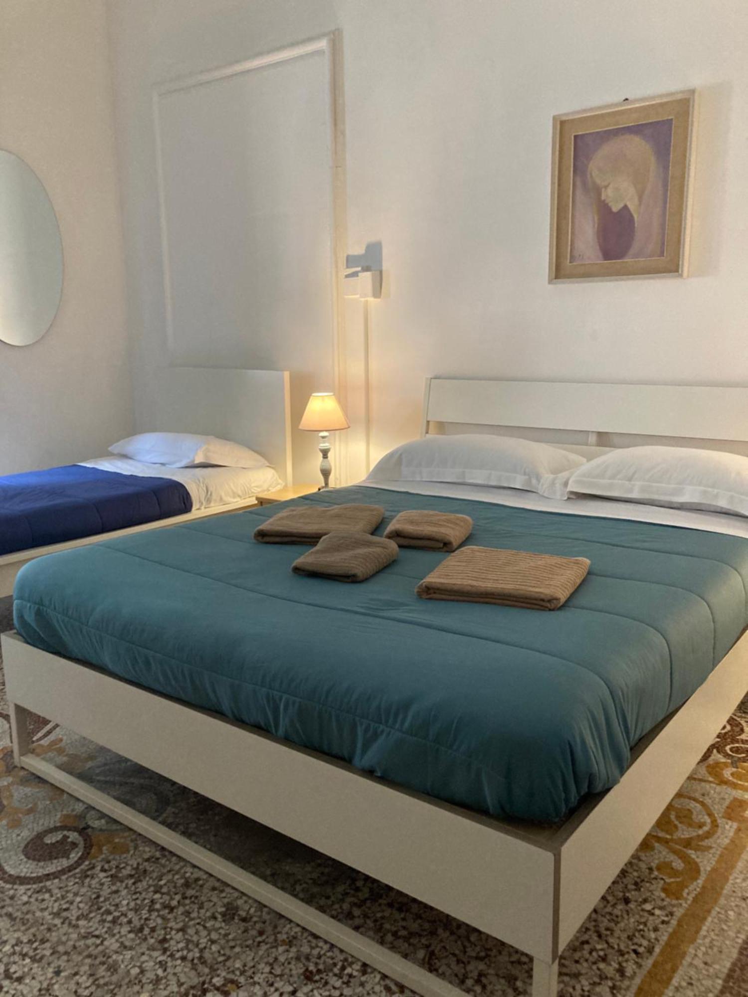 Guest House Roma Genoa Ngoại thất bức ảnh